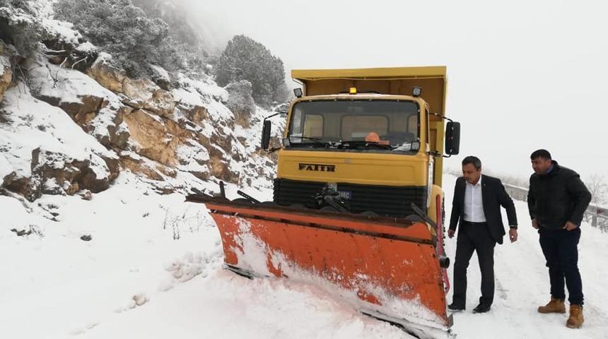 Bilecik&rsquo;te ekiplerin kar mesaisi