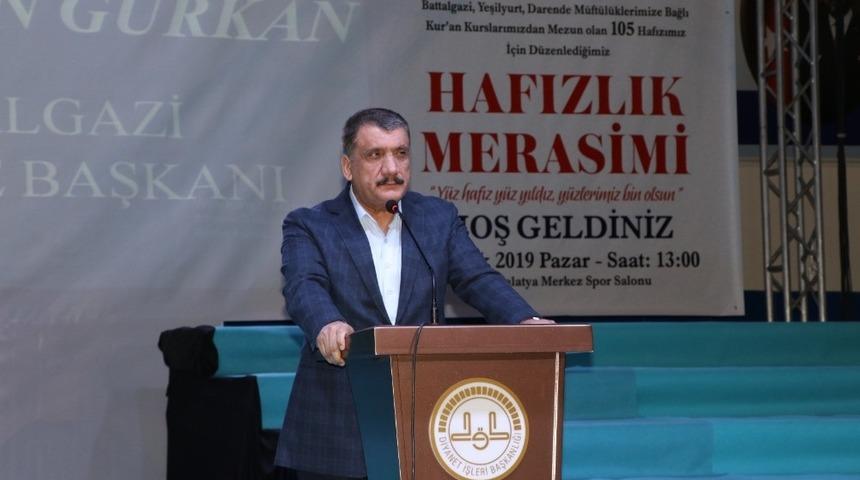 105 hafız mezun oldu