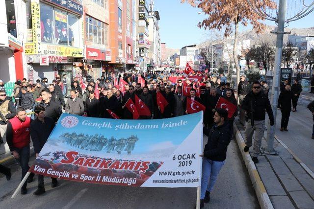 Van’da Sarıkamış şehitleri anıldı