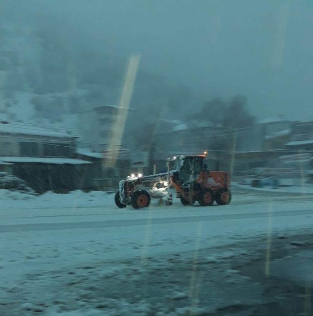 Mut Sertavul geçidinde ulaşım kontrollü olarak sağlanıyor