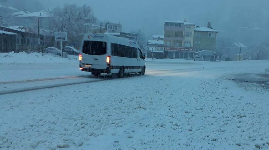 Mut Sertavul geçidinde ulaşım kontrollü olarak sağlanıyor