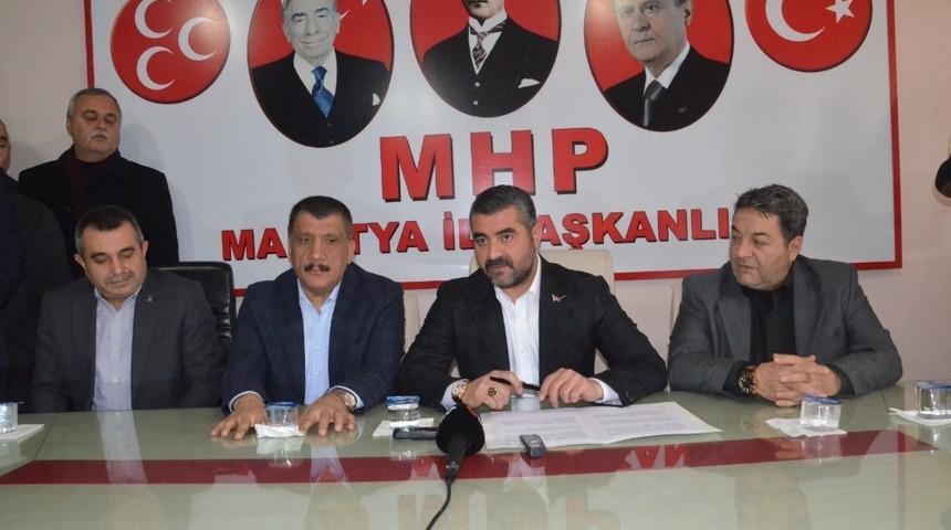 G&uuml;rkan&rsquo;dan MHP&rsquo;ye ziyaret