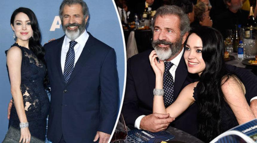 Mel Gibson'ın yüzü genç sevgilisiyle gülüyor