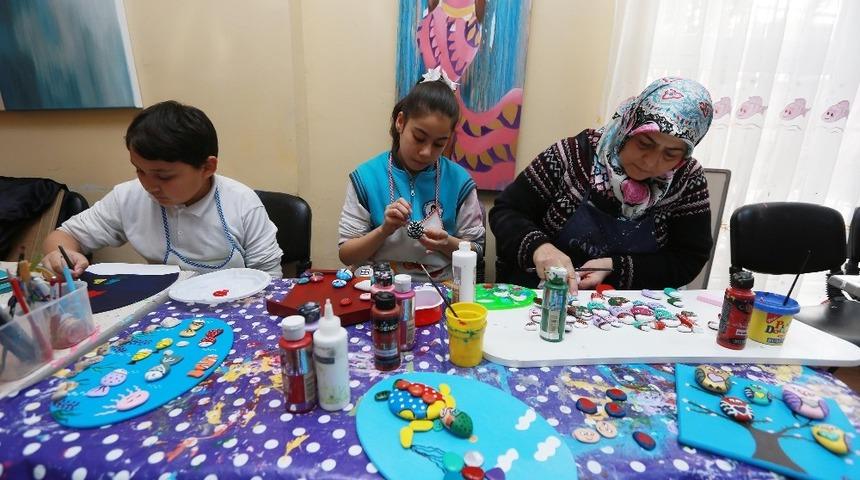 YENİMEK Kurs Merkezleri hayata bağlıyor