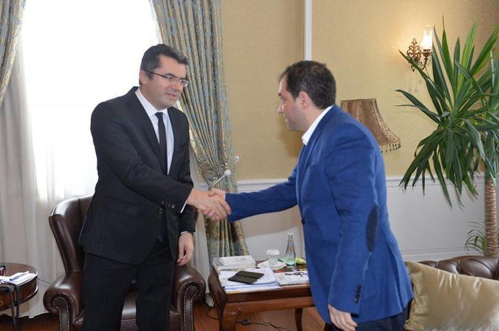 Çelebispor Kulübü’nden Vali Memiş’e ‘Hayırlı Olsun’ ziyareti G4