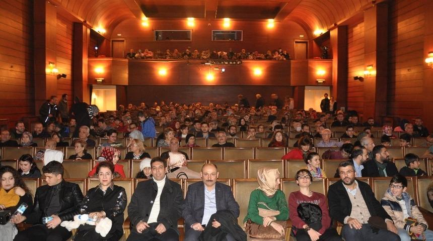 MMO Konya Şubesi 15 yıllık tiyatro geleneğini sürdürdü