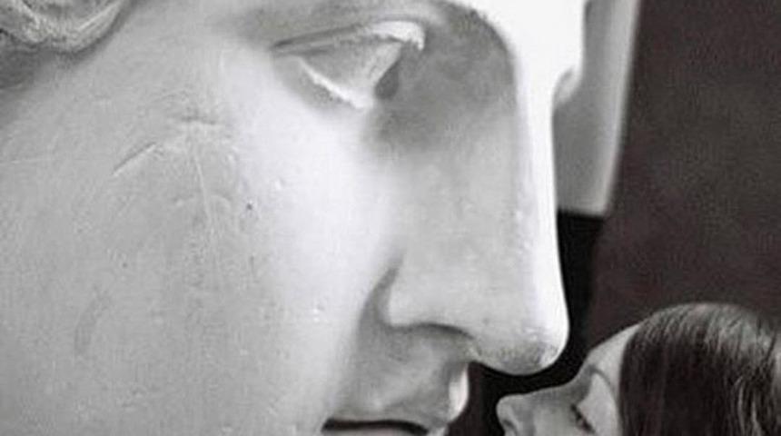 Yunan burnu nedir, ameliyatı m&uuml;mk&uuml;n m&uuml;d&uuml;r?