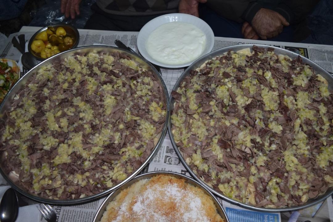 Pazarlarlı avcıların tavşan tiriti keyfi