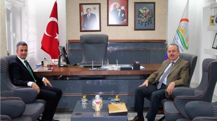 Vali Vekili Taşd&ouml;ğen&rsquo;den İl M&uuml;d&uuml;r&uuml; Yoldaş&rsquo;a ziyaret