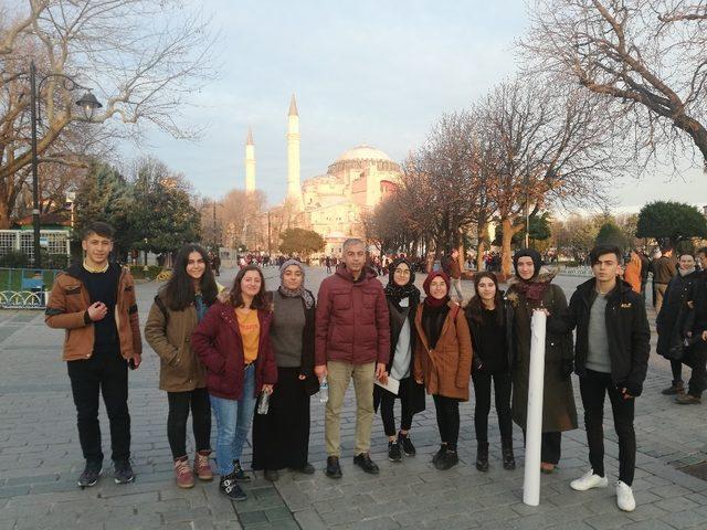 Kahta Fen Lisesi öğrencileri İstanbul’da