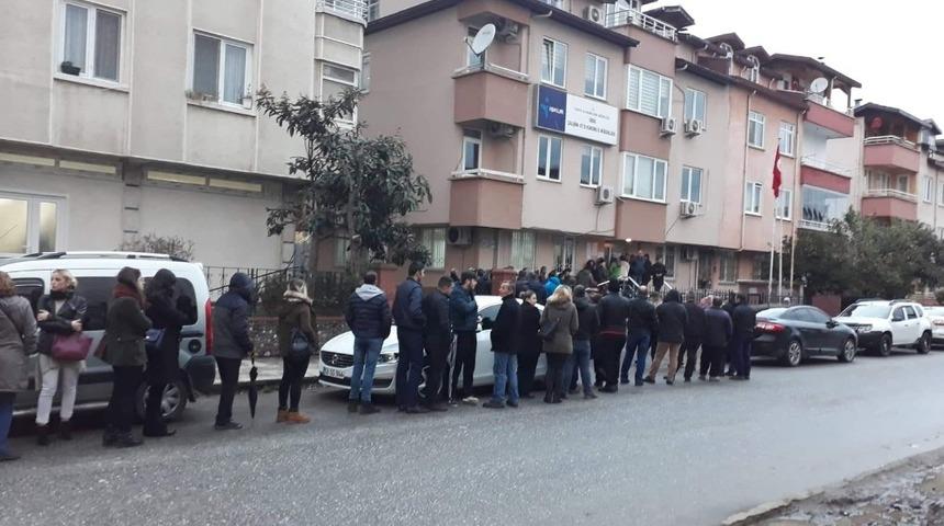 Ordu&rsquo;da 6 aylık ge&ccedil;ici iş i&ccedil;in uzun kuyruklar oluştu