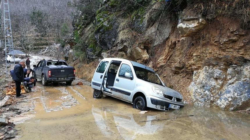 Alanya&rsquo;da kar ve heyelan m&uuml;cadelesi