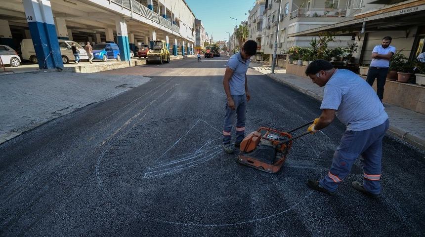 Muratpaşa&rsquo;dan 265 kilometre sıcak asfalt