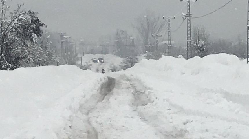 Tunceli&rsquo;de kar nedeniyle 220 k&ouml;y yolu kapalı
