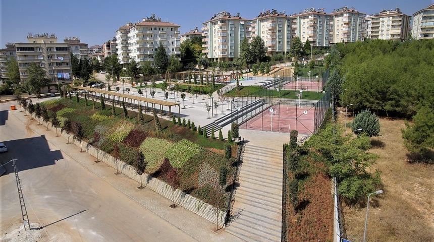 Şehitkamil&rsquo;e on binlerce fidan dikildi