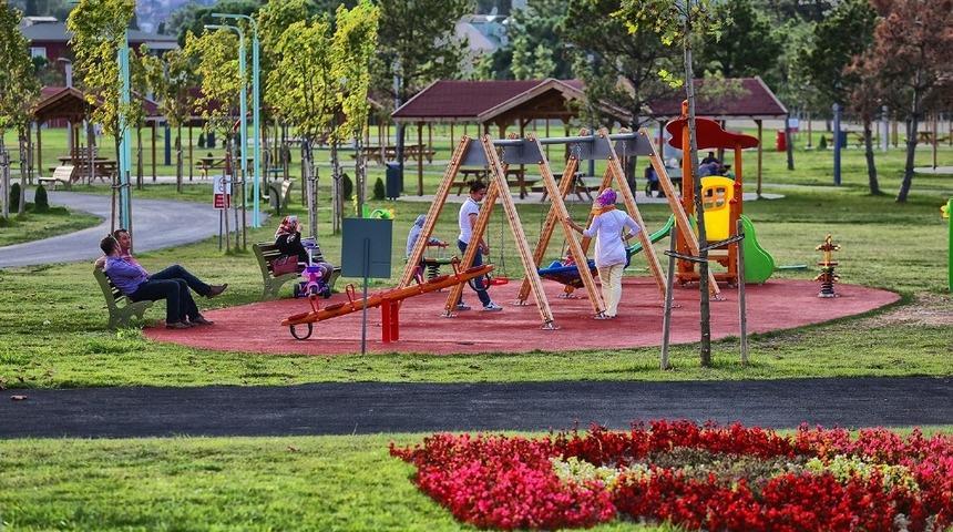 Sakarya B&uuml;y&uuml;kşehir&rsquo;den &ccedil;ocuklar i&ccedil;in 530 park