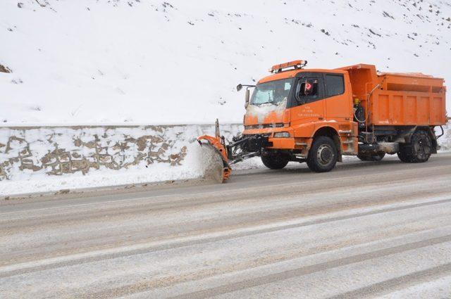 Sinop’ta 114 köy yolu ulaşıma kapandı