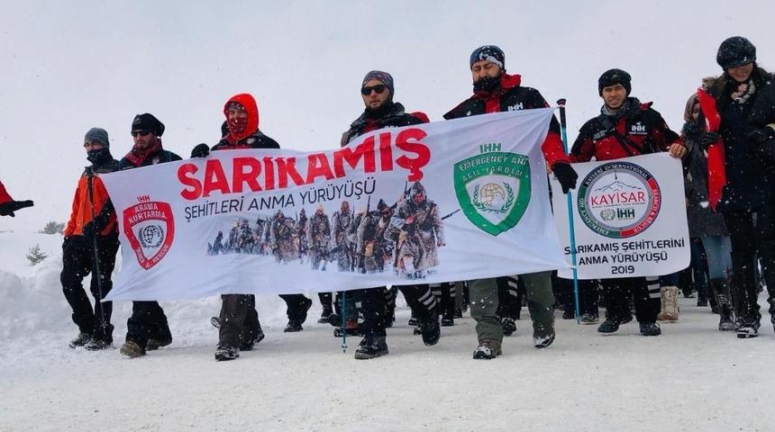 KAYİSAR ekibi Sarıkamış&rsquo;ta