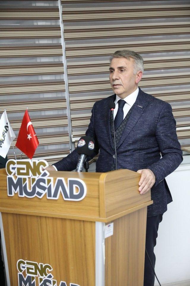 Elazığ’da Genç MÜSİAD’ın Başkanı  Ahmet Demir oldu