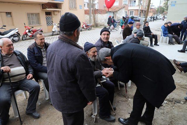 Başkan Şirin mahalle mahalle geziyor