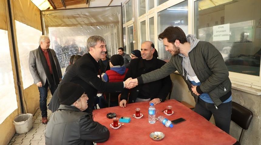 Başkan Şirin mahalle mahalle geziyor