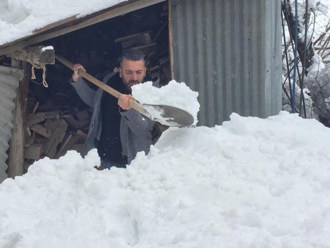Bing&ouml;l&rsquo;de yoğun kar yağışı il&ccedil;elerde etkili oldu