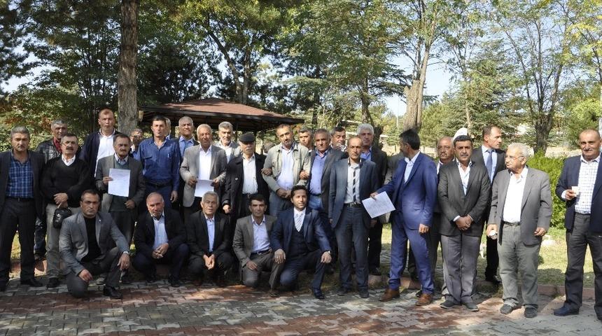 Muhtarlardan Kaymakam Şahin&rsquo;e teşekk&uuml;r