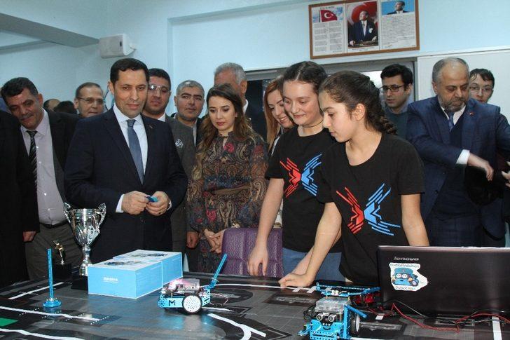 Ardahan’da 2. Kodlama ve Robotik Atölyesi açıldı G4