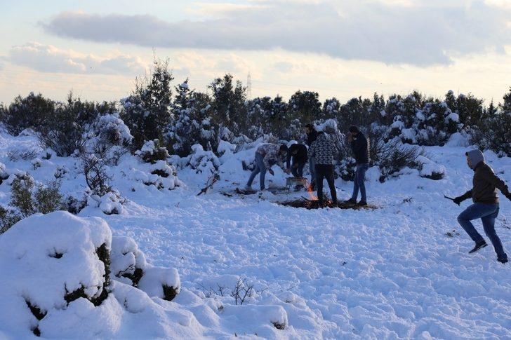 Büyükşehirden kar mesaisi G4