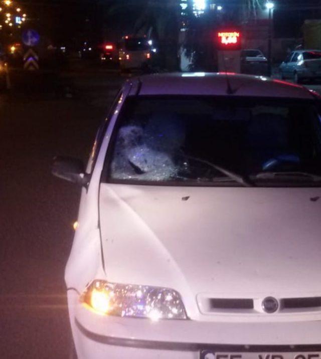 Otomobil &ccedil;arptığı &uuml;niversite &ouml;ğrencisi hayatını kaybetti 1