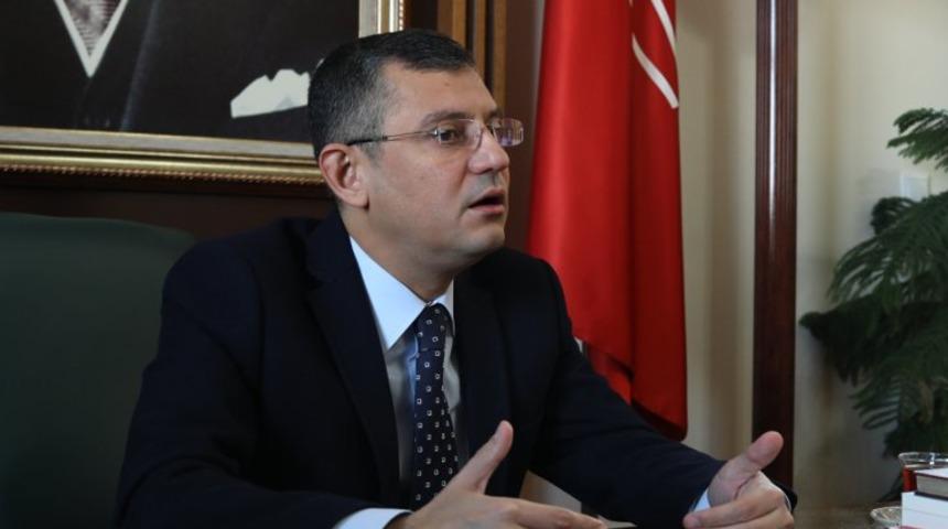 Özgür Özel'den flaş iddia: Türkiye'yi ne Erdoğan ne de Bahçeli yönetiyor!