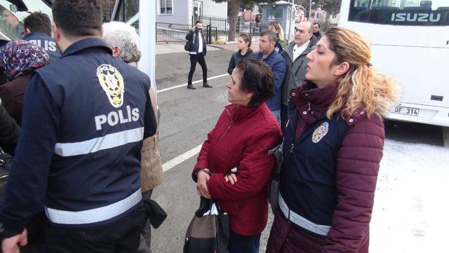 12 yıl önce kaybolan adamı, mallarına konmak için boğup, yakmışlar