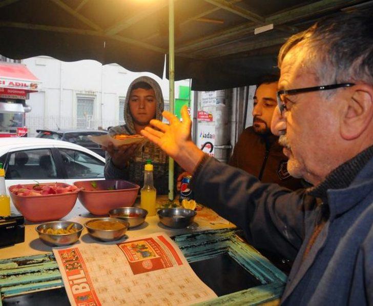 Günde 800'e yakın lahmacun satıyor! Lezzeti lahmacunların sırlarını açıkladı G4