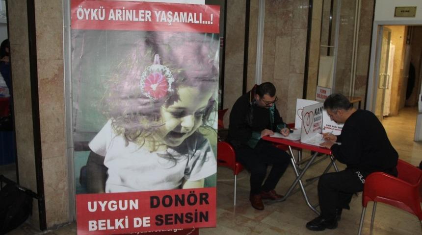 &Ouml;yk&uuml; Arin Yazıcı i&ccedil;in kan bağışı kampanyasına Malatya&rsquo;da katıldı