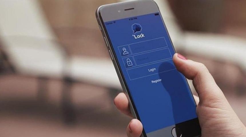 Yazışmalar ortaya çıktı: Mini etek giy, o ölçüde mükafatı olur