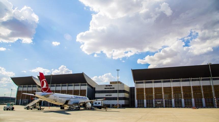 Batman havalimanında bir yılda 665 bin yolcu u&ccedil;tu