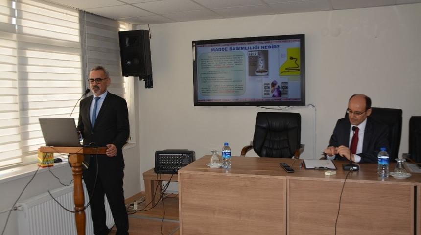 S&ouml;ke&rsquo;de il&ccedil;e g&uuml;venlik toplantısının g&uuml;ndemi uyuşturucu oldu