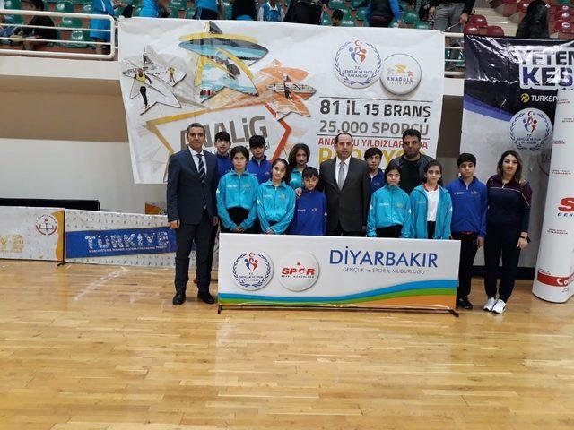 Diyarbakır’da badminton grup müsabakaları tamamlandı