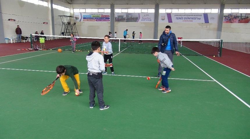 Geleceğin tenisçileri Şanlıurfa’da yetişiyor
