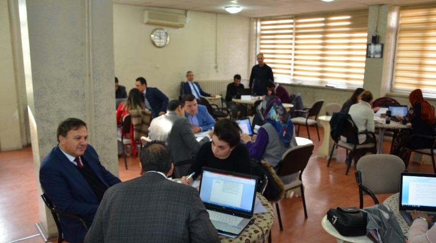 Darende&rsquo;de eğitim &ccedil;alıştayı d&uuml;zenlendi