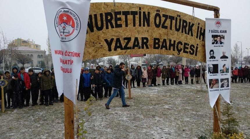 Okul bah&ccedil;esi yazar bah&ccedil;esi oldu