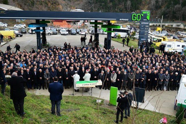 Anayasa Mahkemesi üyesi Hakyemez’in babası toprağa verildi