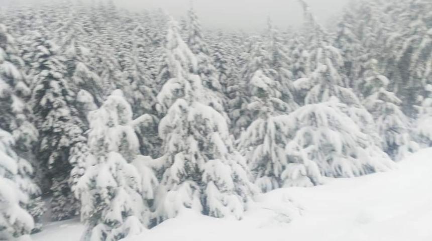 Nurdağı&rsquo;nda ara&ccedil;lara kar engeli