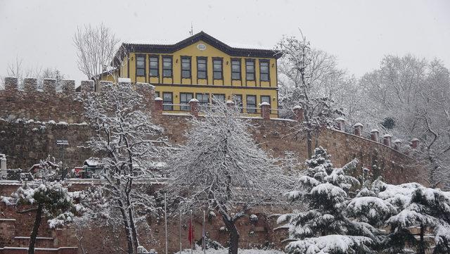 Bursa’da doyumsuz kar manzaraları