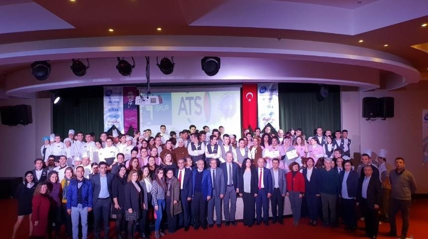 MEGİP kursiyerleri sertifikalarını aldı