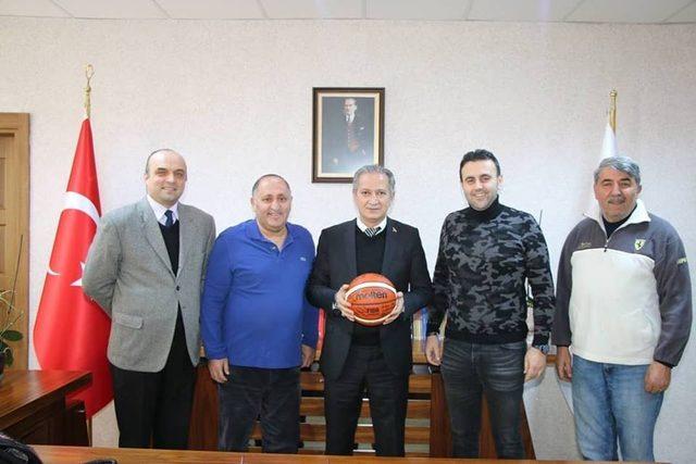 Bellona Kayseri Basketbol il Milli Eğitim Müdürü’nü ziyaret etti