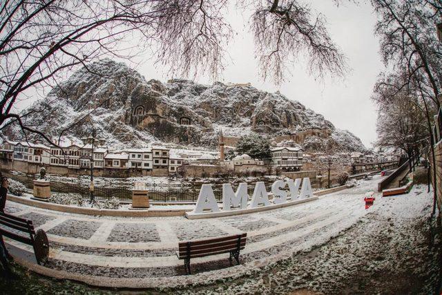 Amasya'da eğitime 'kar' engeli