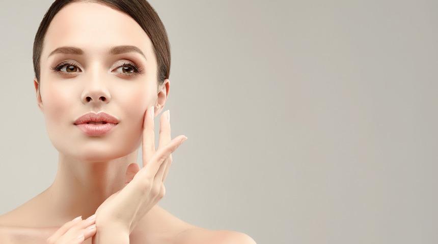 Hollywood yanağı nedir? Hollywood yanağı yaptıranlar nasıl bir g&ouml;r&uuml;n&uuml;me sahip oluyor?