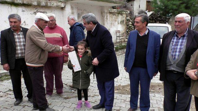 Başkan Alıcık, şehit Mehmet Çetin’in kabrini ziyaret etti