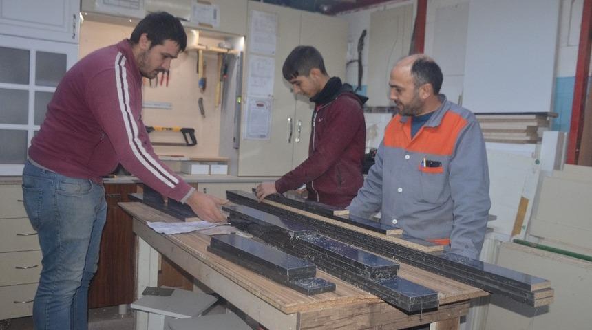 Mobilya sekt&ouml;r&uuml; hareketli g&uuml;nler yaşıyor